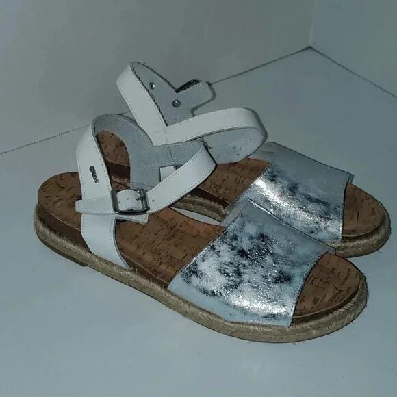 Espadrille sandal silver/white,adjust ankle strap, white and silver size 41 - Picture 2 of 14